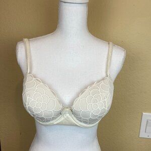 LOU Paris Bra Push up Ivory Size 34C